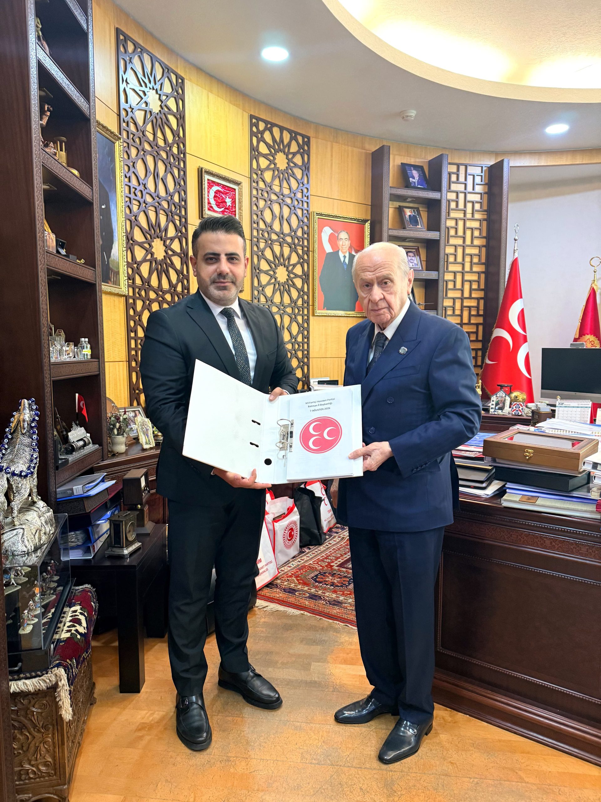 ÇETİN: “GÖVDESİNİ TAŞIN ALTINA KOYACAK BİR YÖNETİM OLUŞTURACAĞIZ” ÇETİN: “GÖVDESİNİ TAŞIN ALTINA KOYACAK BİR YÖNETİM OLUŞTURACAĞIZ”