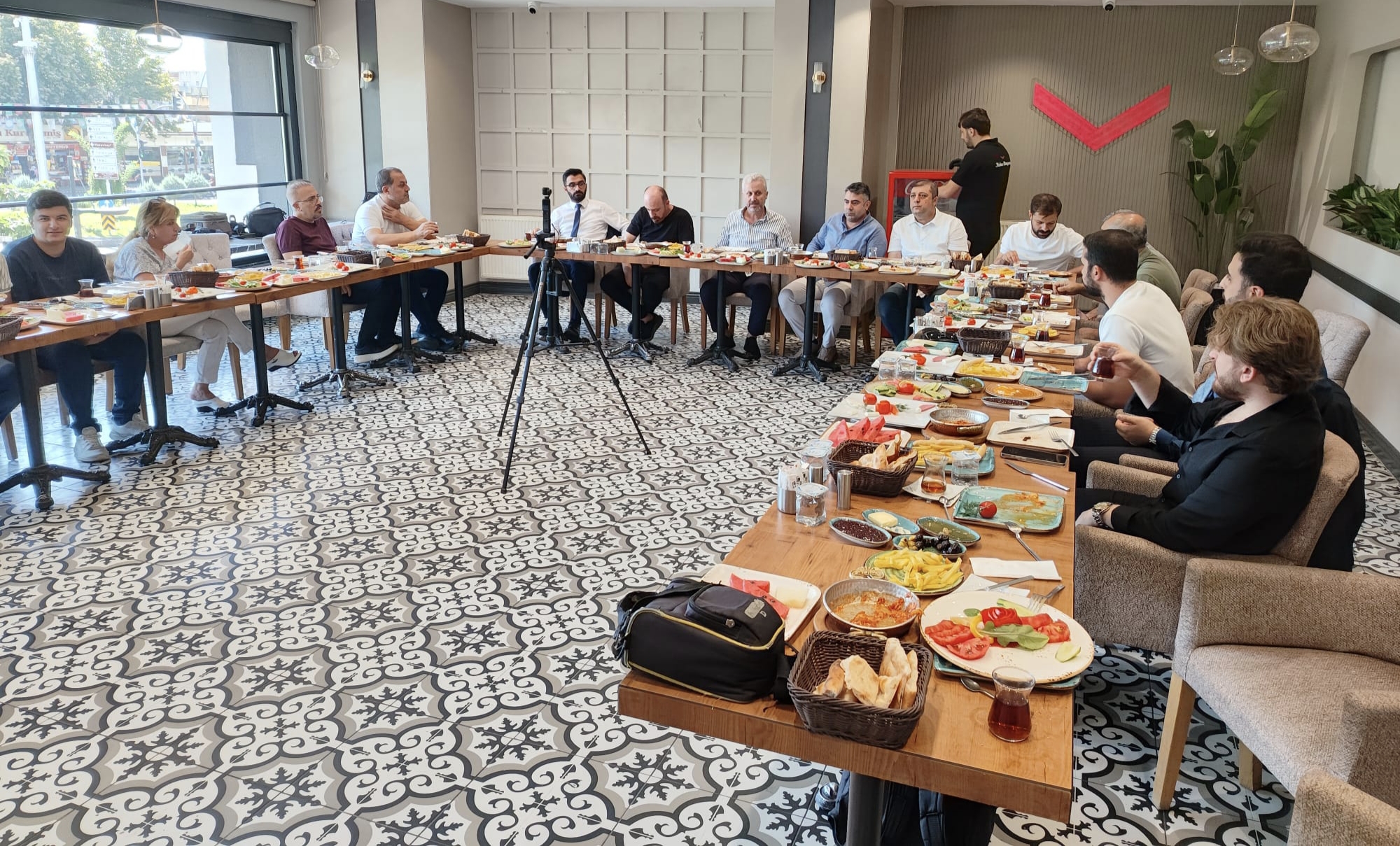 “TEK AMACIMIZ ŞİRKETİN DOĞRU, ŞEFFAF VE HESAP VEREBİLİR ŞEKİLDE YÖNETİLMESİDİR”