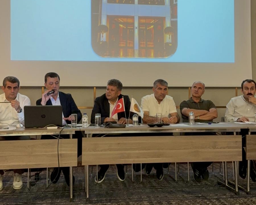 BATMAN VAKFI İSTANBUL ŞUBESİ TANIŞMA VE İSTİŞARE TOPLANTISI DÜZENLEDİ